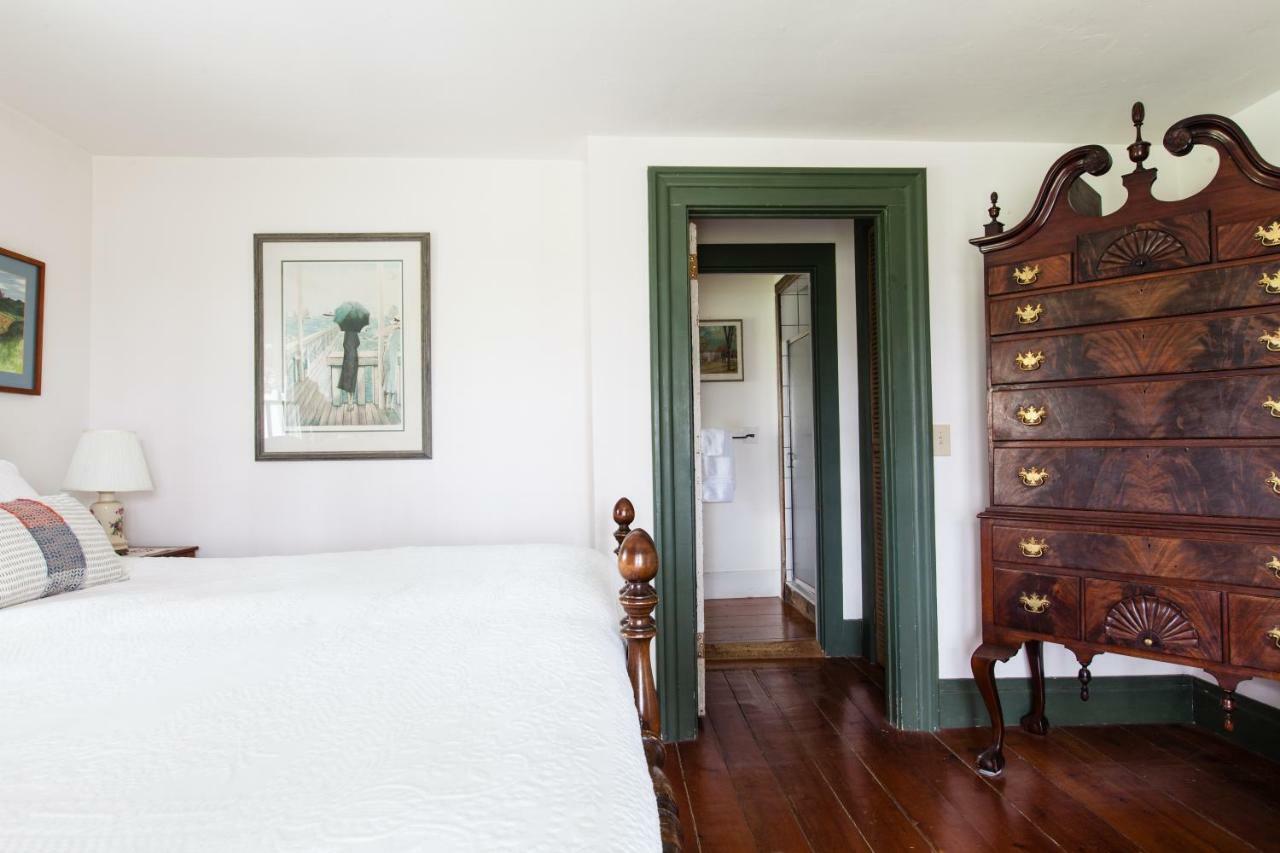 Whitford House And Twin View Barn Bed & Breakfast Addison Exterior photo